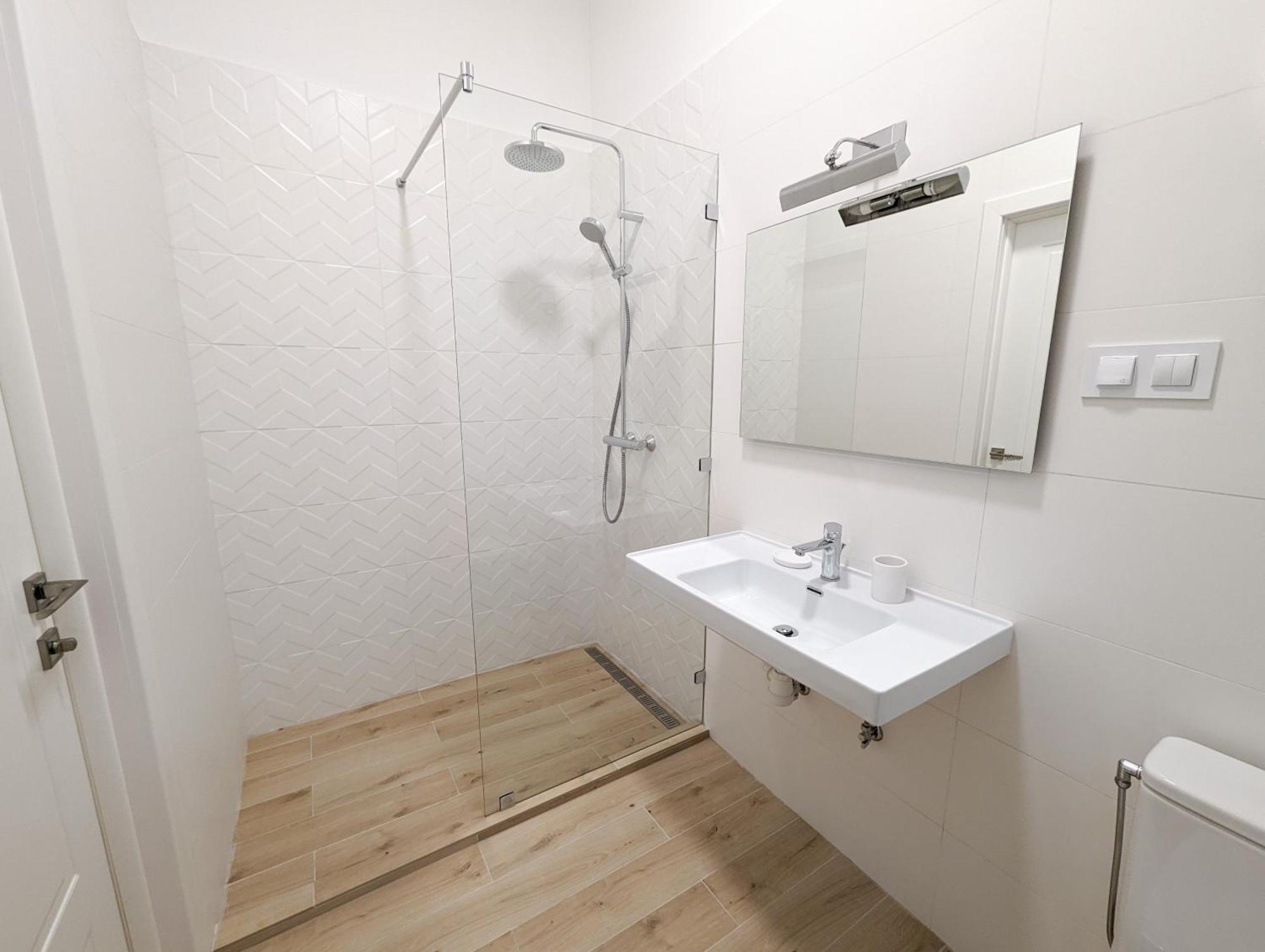 Kyiv Honchara Hotel Room photo